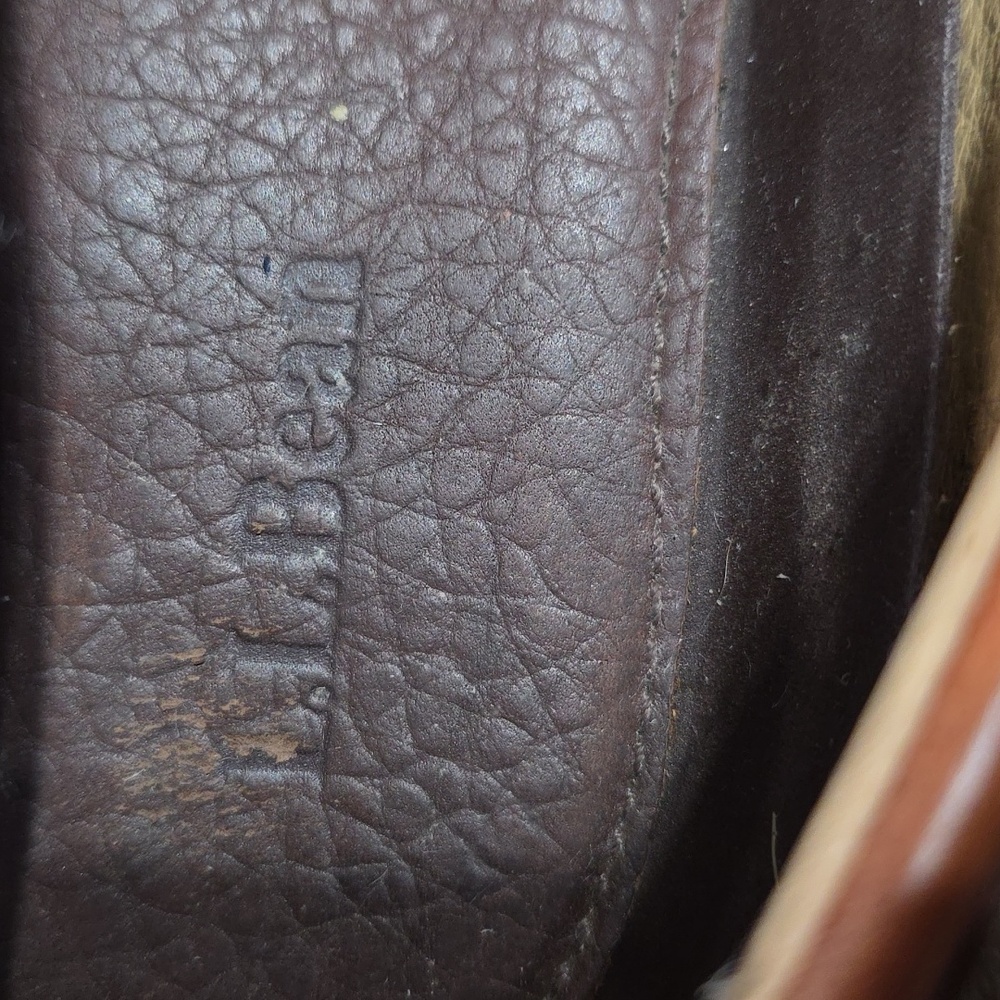 L L Bean Men's 2 Tone Brown Leather? Penny Loafers Slip-Ons Sz 9 EUC - Picture 2 of 12